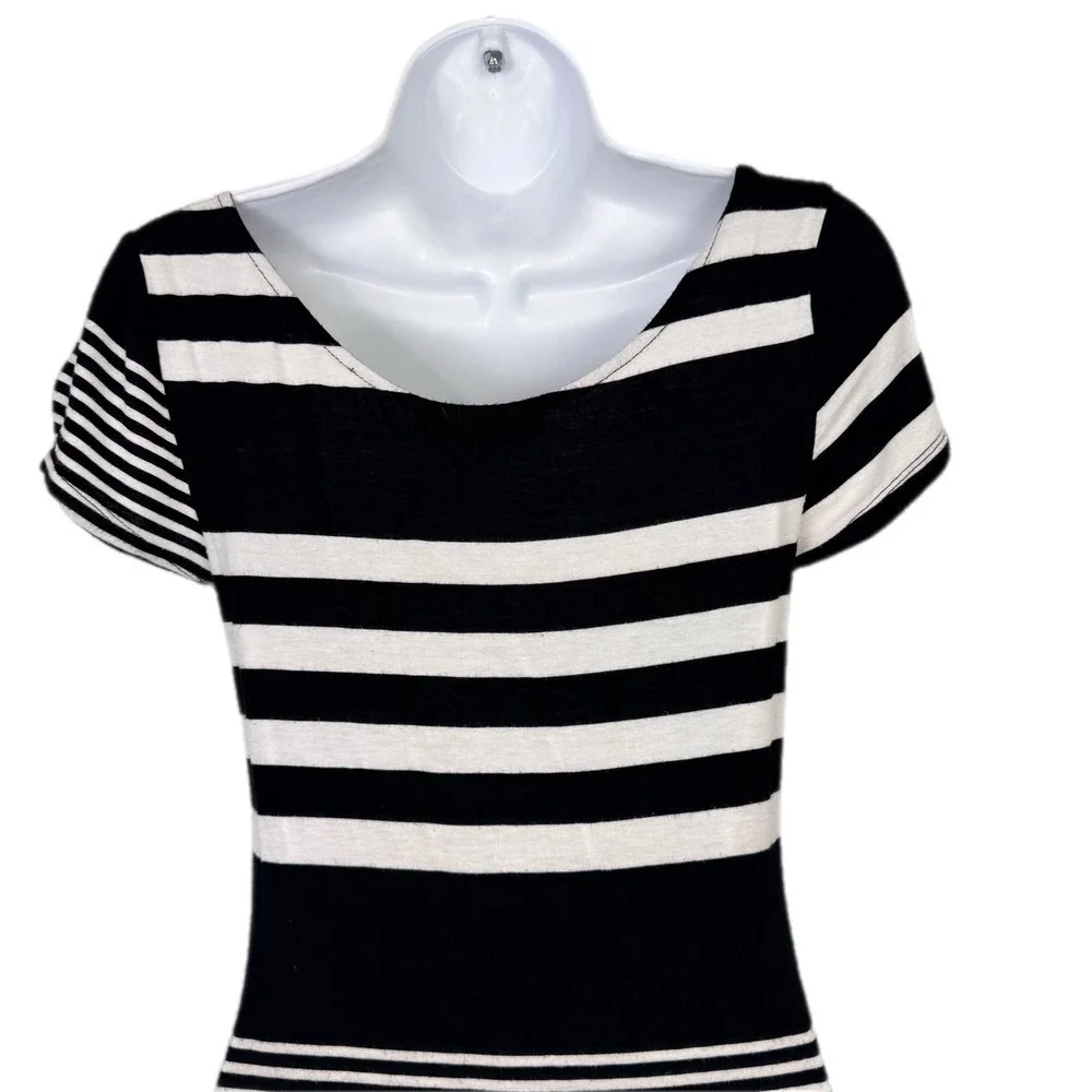 Almost Famous Striped Midi Dress Women M Black White Short Sleeve Bodycon Rayon